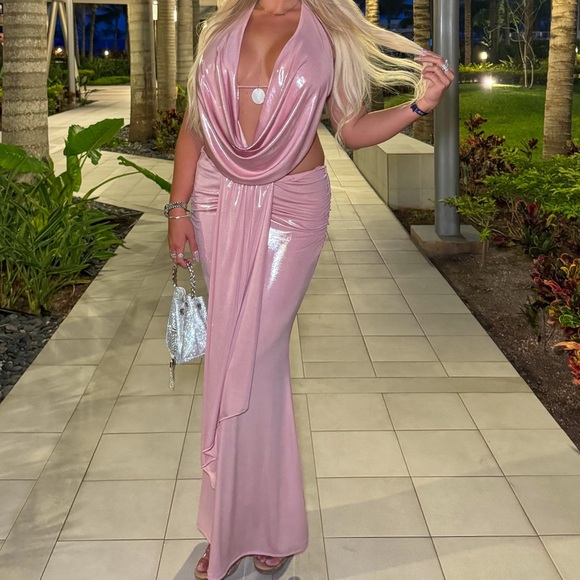 Pink Skirt Set - Picture 4 of 4